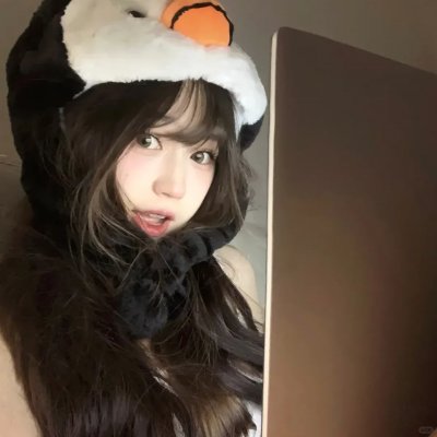 彩虹艳女
